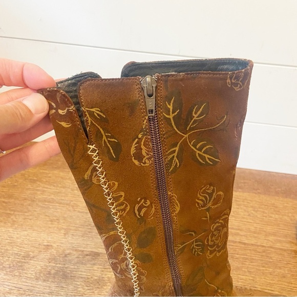 Pon Quintana | Women’s Suede Wedge Size Zip floral Boots Size 38 1/2 - Picture 10 of 12